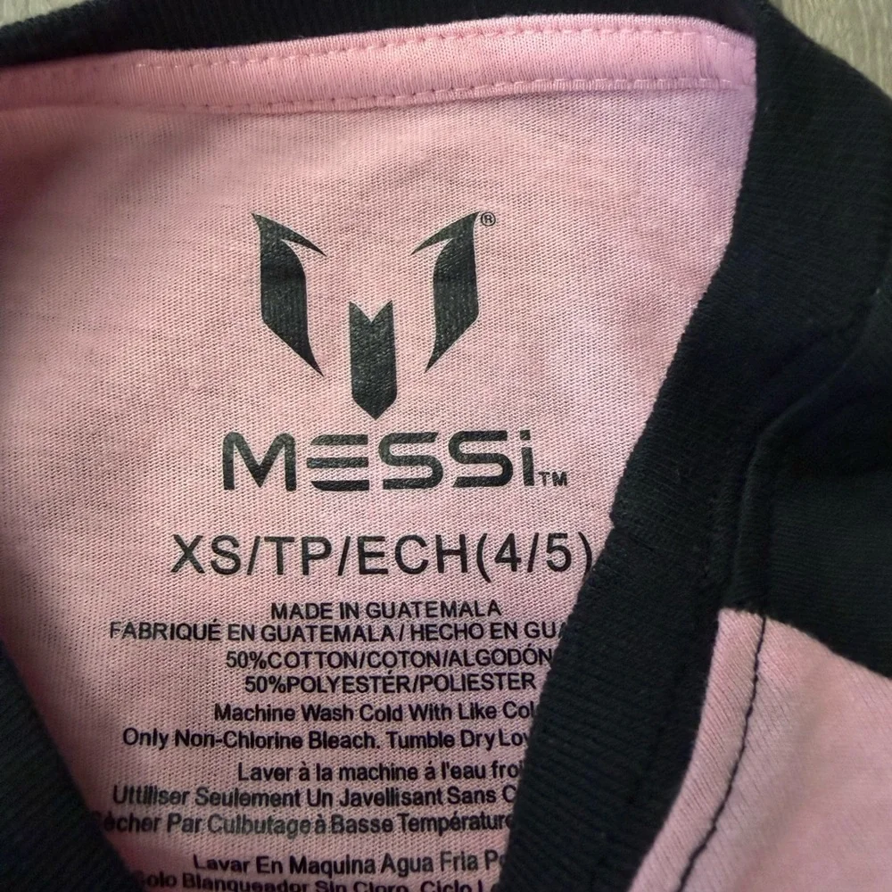 NWT Messi 2-Piece Athletic‎ Set – Size 4/5 (XS) – Pink & Black ⚽